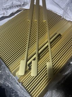 Luxury Aluminum Handles – Lightweight & Durable