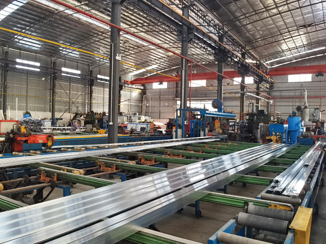 Aluminum profile supplier factory Aluminum profile supplier factory