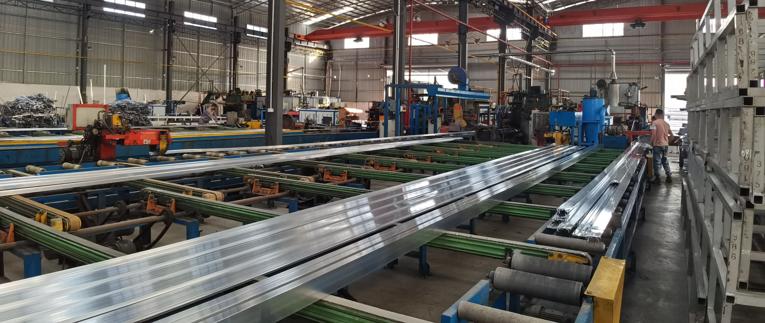 Workshop of Shenghai Aluminum